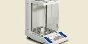Semi Micro Weighing Balance