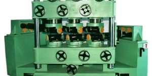 Pipe Straightening Machine