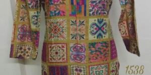 1538 Printed Kurtis