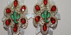 DESIGNER DOOR HANGING