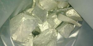 Calcium Aluminium Lumps