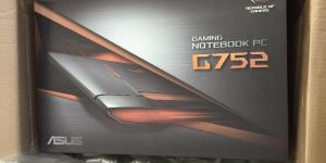 ASUS ROG G752VY DH78K 17 Gaming Laptop