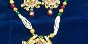 Jadtar Necklace Set