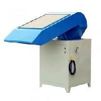 Thread Sucking Machine