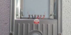 SOLAR STREET WITH MOTION SENSOR