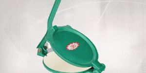 Full Cast Puri Press