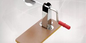 VACCUM BASE COCONUT SCRAPER