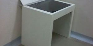 anti-vibration table