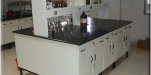 Laboratory Island Bench