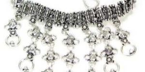 Metal Necklaces (N-30-SIL-5)