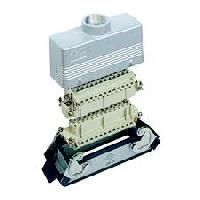 Multipole Connectors