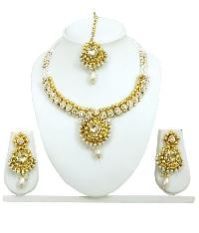 Gold Forming Jewellery