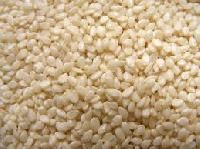 Mechanically Hulled Sesame Seeds