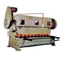 Iron Sheet Cutting Machine