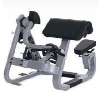 Preacher Curl Machine