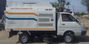 Mini Road Sweeper Machine