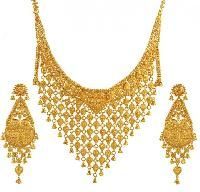 Ladies Gold Jewelry