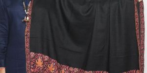 Black Golden-Chinar Paldar Hand Embroidered Pashmina Shawl