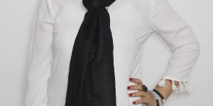 Dark Black Colored Handwoven Pashmina Stole