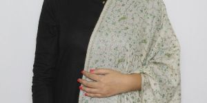 White-Green Full Hand-Embroidered Pashmina Stole