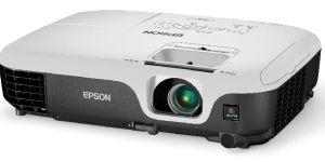 Epson EB-X02 LCD Display Technology with 2600 ANSI