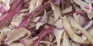 Dehydrated Red Onion Flakes