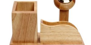 Wooden Desktop Watch