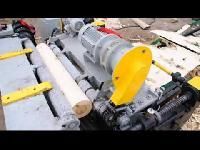 Spindleless Veneer Lathe