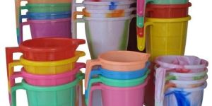 Plastic Bath Mugs