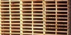 Heat Treated Wooden Pallets