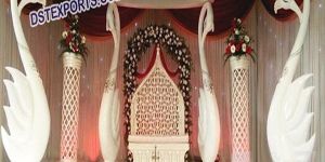 Latest Wedding Swan Pillars
