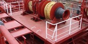 Hydraulic & Electrical Deck Winches