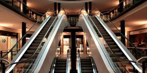 Mall Escalator