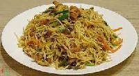 Hakka Chicken Noodles