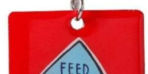HUFT Feed This Face Pet Tag