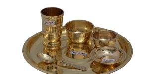 Brass Dinner Plate Set