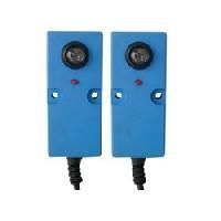 Small Rectangular through Beam Sensors