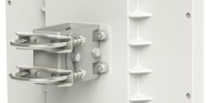 QRT 5 Outdoor Flat Panel Antenna