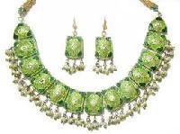 Lac Necklace Set