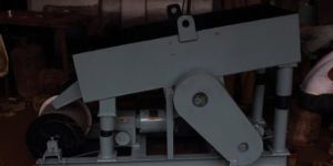 Horizontal Vibrating Screen