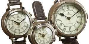 Metal Wrist Table Clock