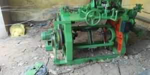 Barbed Wire Making Machine