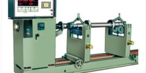 Dynamic Balancing Machine