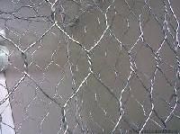 Chicken and Hexagonal Wire Netting Mesh
