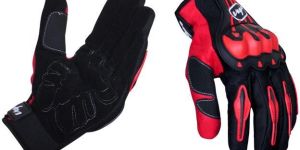 Vega MCS-18 Red Gloves