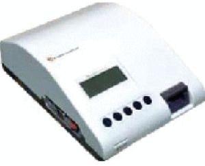 QDx Instacheck Analyzer