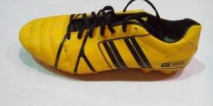 STAR IMPACT FOOTBALL SHOE