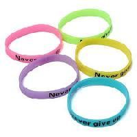 Beautiful And Luminous Silicone Bracelet