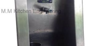 WALL MOUNTED WATER POINT