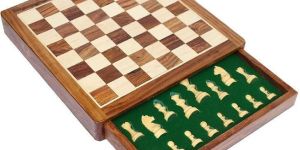 Wooden Magnetic Chess with Drawer